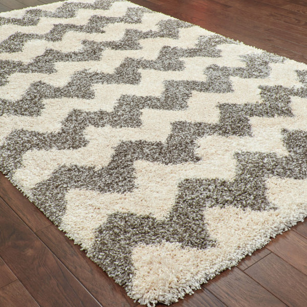 HomeRoots 2' Modern Grey and Ivory Geometric Shag Runner Rug - Soft, Stain-Resistant, Ideal for High-Traffic Areas 5' X 8' 507916
