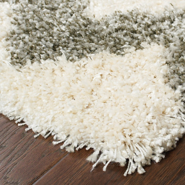 HomeRoots 2' Modern Grey and Ivory Geometric Shag Runner Rug - Soft, Stain-Resistant, Ideal for High-Traffic Areas 7' X 10' 507917