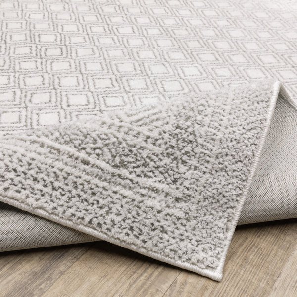 Homeroots 10' X 13' White And Grey Oriental Power Loom Stain Resistant Area Rug  Polyester 507937