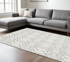 HomeRoots 2' White and Grey Geometric Runner Rug - Stain Resistant, Modern Design for High-Traffic Areas 7' X 10' 507947