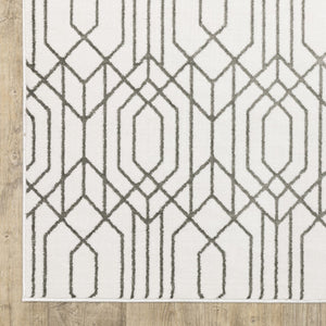 HomeRoots 2' White and Grey Geometric Runner Rug - Stain Resistant, Modern Design for High-Traffic Areas 8' X 11' 507948