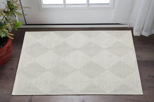 HomeRoots 2' Grey and White Geometric Runner Rug - Stain Resistant and Modern Design for High-Traffic Areas 3' x 5' 507951