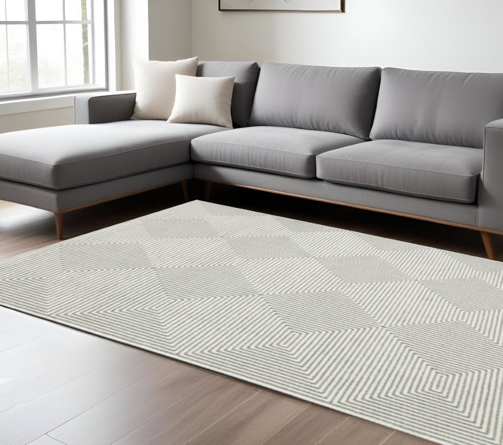 HomeRoots 2' Grey and White Geometric Runner Rug - Stain Resistant and Modern Design for High-Traffic Areas 10' X 13' 507955