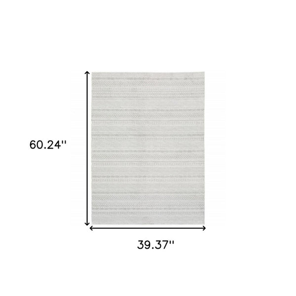 HomeRoots 2' White and Grey Geometric Power Loom Runner Rug - Stain Resistant, Durable, Modern Design for Hallways 3' x 5' 507957