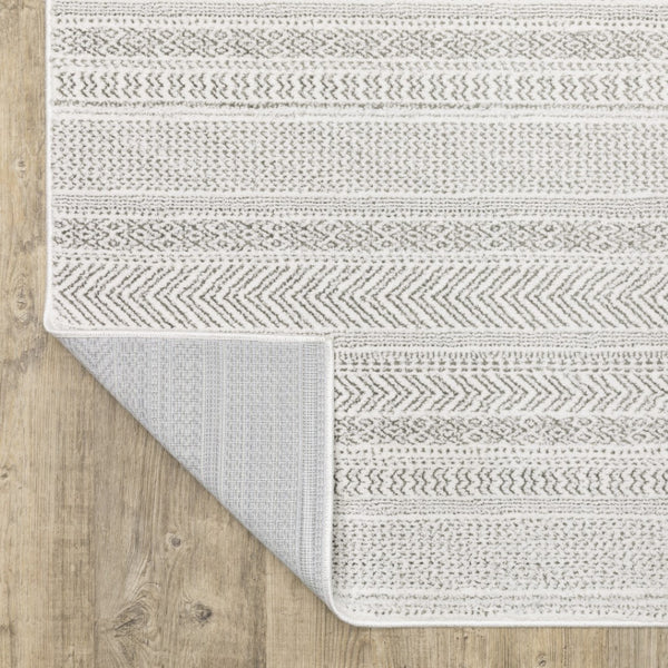 HomeRoots 2' White and Grey Geometric Power Loom Runner Rug - Stain Resistant, Durable, Modern Design for Hallways 7' X 10' 507959