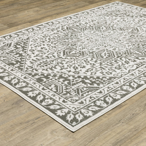 HomeRoots 2' Elegant Grey and White Oriental Power Loom Runner Rug - Stain Resistant, Ideal for Busy Homes 3' x 5' 507963