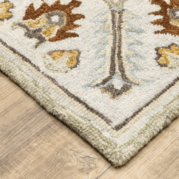 Homeroots 5' X 8' Ivory Beige Gold And Muted Grey Oriental Tufted Handmade Stain Resistant Area Rug  Genuine Wool 508107