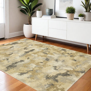 HomeRoots 2' Abstract Power Loom Runner Rug in Grey, Ivory, Beige, and Taupe – Durable, Stain Resistant Design 4' X 5' 508285