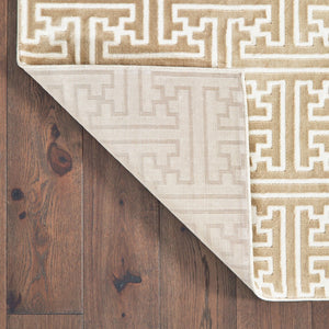 HomeRoots 2' Gold and Ivory Geometric Runner Rug - Stain Resistant, Hi-Low Pile, Modern Style for Hallways 4' X 6' 508345
