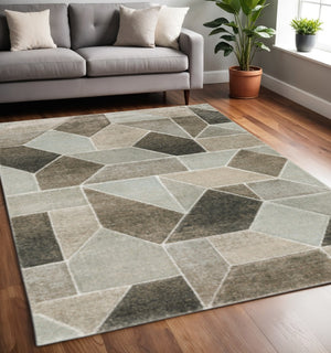 HomeRoots 2' Geometric Power Loom Runner Rug in Neutral Tones - Stain Resistant, Durable for High Traffic Areas 5' X 8' 508458
