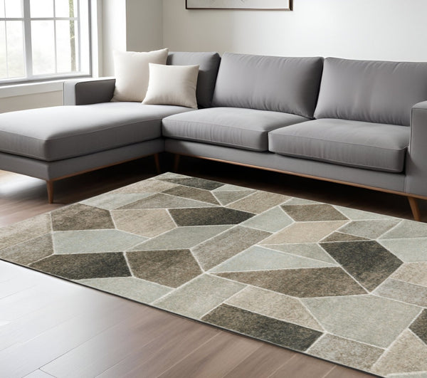 HomeRoots 2' Geometric Power Loom Runner Rug in Neutral Tones - Stain Resistant, Durable for High Traffic Areas 8' X 11' 508460