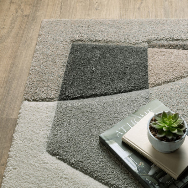 HomeRoots 2' Geometric Brown and Ivory Power-Loomed Runner Rug for Hallways, Entryways, and Living Spaces 8' X 11' 508472