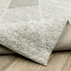 Homeroots 2' X 8' Grey And Ivory Geometric Power Loom Stain Resistant Runner Rug  Polypropylene 508492