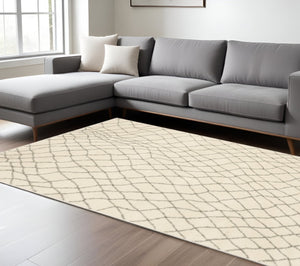 HomeRoots 2' Ivory and Grey Geometric Runner Rug - Stain Resistant, Power Loomed Design for Modern Spaces 7' X 9' 508675