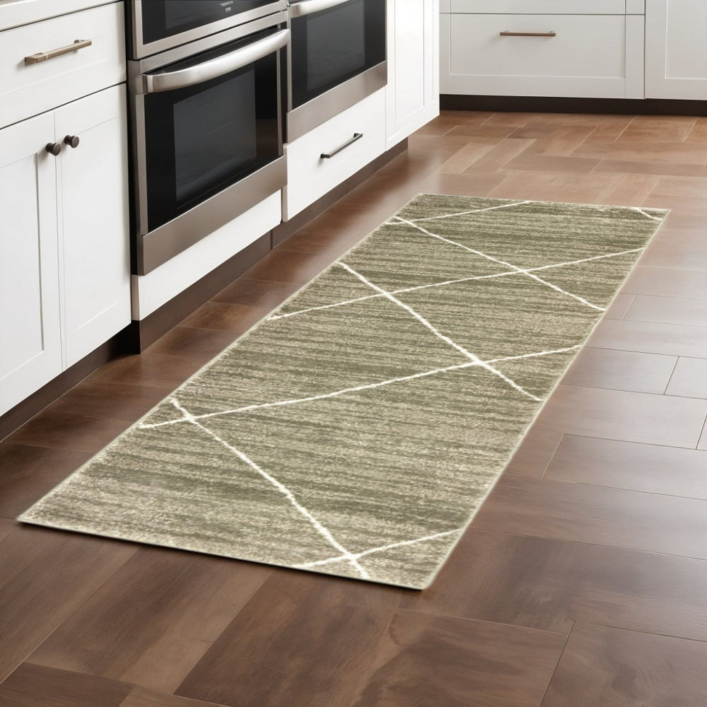 HomeRoots 2' Grey and Ivory Geometric Runner Rug - Power-Loomed, Stain-Resistant Design for High-Traffic Areas 2'3" x 7'6" 508699