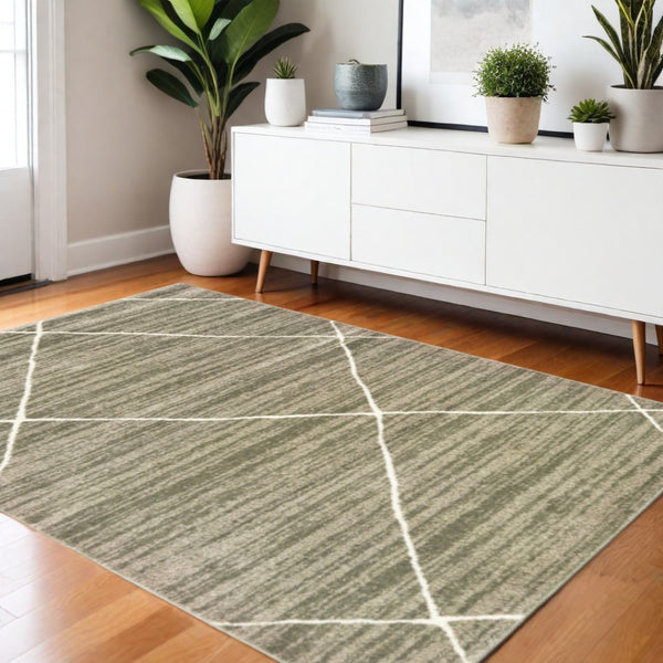 HomeRoots 2' Grey and Ivory Geometric Runner Rug - Power-Loomed, Stain-Resistant Design for High-Traffic Areas 4' X 6' 508701
