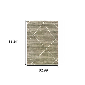 HomeRoots 2' Grey and Ivory Geometric Runner Rug - Power-Loomed, Stain-Resistant Design for High-Traffic Areas 5' X 7' 508702