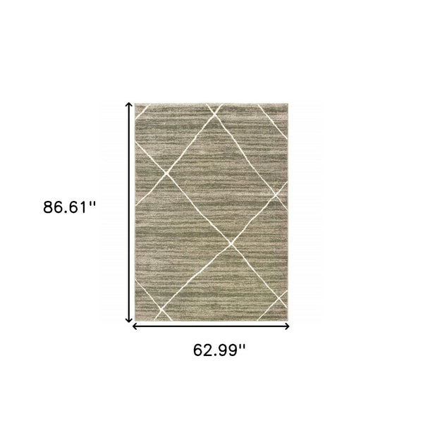 HomeRoots 2' Grey and Ivory Geometric Runner Rug - Power-Loomed, Stain-Resistant Design for High-Traffic Areas 5' X 7' 508702