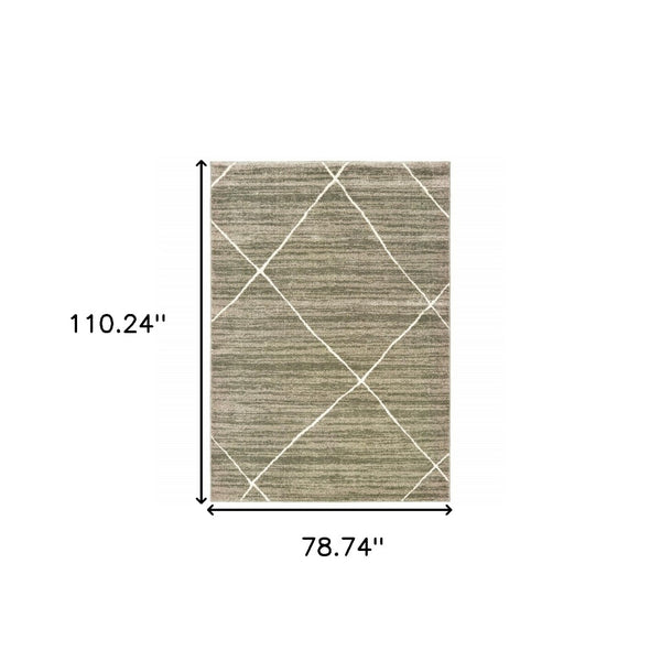 HomeRoots 2' Grey and Ivory Geometric Runner Rug - Power-Loomed, Stain-Resistant Design for High-Traffic Areas 7' X 9' 508703