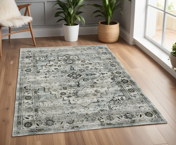 Homeroots 4' X 6' Gray And Ivory Oriental Power Loom Area Rug  Polyester 508923