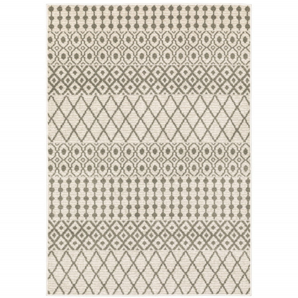 HomeRoots 5' Ivory and Grey Geometric Area Rug - Stain-Resistant, Power-Loomed, Modern Design for Any Space 5' X 7' 508954
