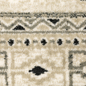 HomeRoots 5' Southwestern Power Loom Area Rug in Ivory, Grey & Black - Stain Resistant for Modern Homes 7' X 9' 508964