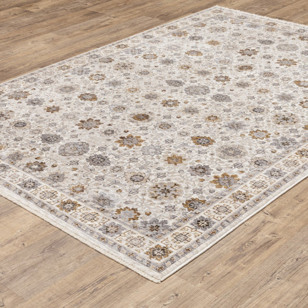 HomeRoots 2' Elegant Oriental Power Loom Runner Rug - Stain-Resistant, Stylish Fringe for High-Traffic Areas 3' x 5' 509444