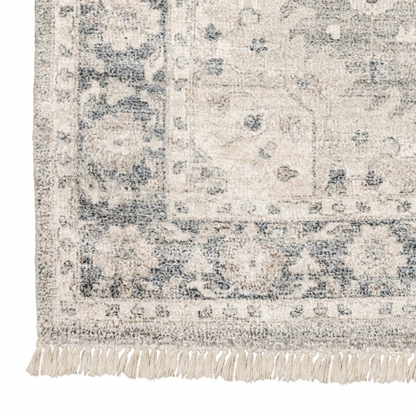 Homeroots 8' X 10' Beige And Grey Oriental Hand Loomed Stain Resistant Area Rug With Fringe  Polyester 509472
