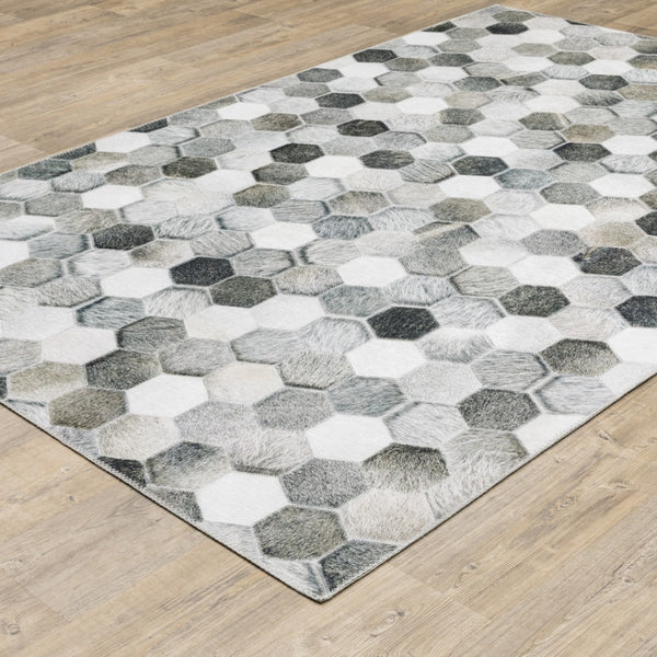 HomeRoots 5' Contemporary Geometric Area Rug in Grey, Charcoal, Tan, and Ivory - Stain-Resistant and Durable 5' X 7' 509486