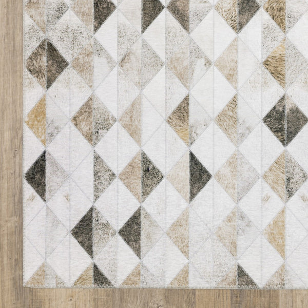 HomeRoots 5' Stylish Geometric Area Rug in Beige, Brown, Grey, and Ivory - Stain Resistant & Modern Design! 8' X 10' 509491