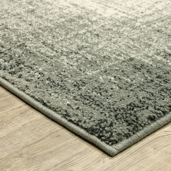 Homeroots 4' X 6' Grey Beige And Blue Power Loom Stain Resistant Area Rug  Polypropylene 509714