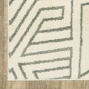 HomeRoots 10' Gray and Ivory Geometric Power Loom Area Rug for Modern Living Spaces - Durable and Stylish 10' X 13' 509746