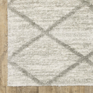 HomeRoots 2' X 8' Ivory and Grey Geometric Shag Runner Rug - Soft, Stain-Resistant Design for Modern Spaces 5' X 8' 509886