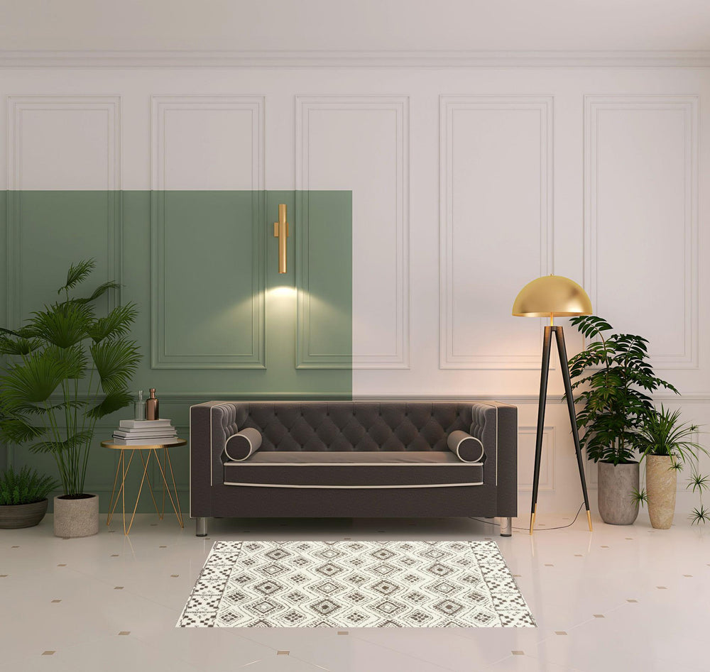 Homeroots 4' X 6' Ivory And Brown Geometric Shag Power Loom Stain Resistant Area Rug  Polyester 509907