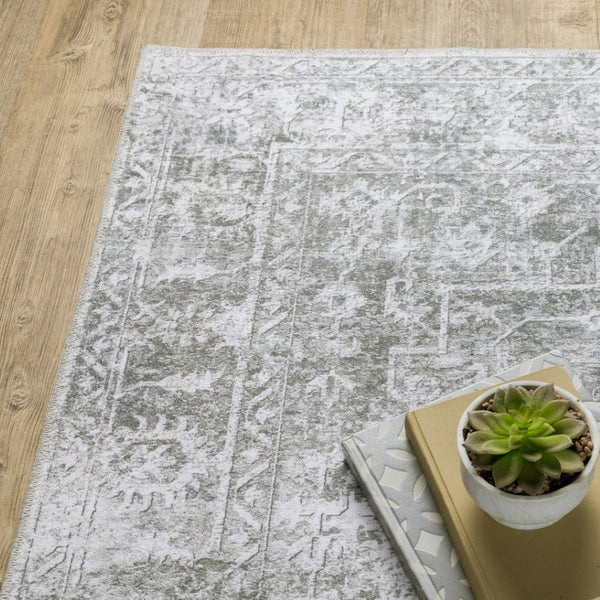 HomeRoots 4' Elegant Sage Green Oriental Area Rug - Non-Skid, Durable, Stain Resistant for Family Homes 4' X 6' 510657