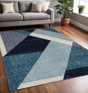 HomeRoots 10' Striking Geometric Area Rug in Vibrant Colors, Durable Power-Loomed Design for Modern Spaces 5' X 7' 510841