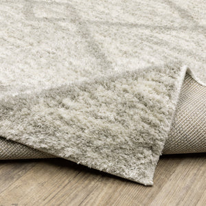 HomeRoots 2' X 8' Ivory and Grey Geometric Shag Runner Rug - Soft, Stain-Resistant Design for Modern Spaces 8' X 11' 510861