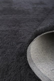 Homeroots 4' X 6' Black Shag Tufted Handmade Area Rug Black Polyester 510948