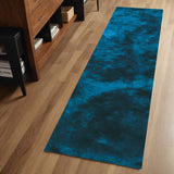 Homeroots 6' Runner Blue And Green Shag Hand Tufted Runner Rug Blue,Green Cotton Blend 511007