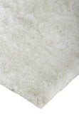 Homeroots 4' X 6' White Shag Tufted Handmade Area Rug White Polyester 511011