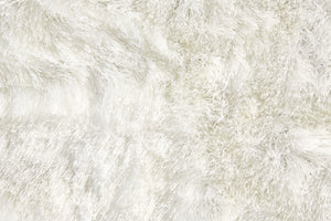 Homeroots 8' White Shag Hand Tufted Round Rug White Polyester 511015