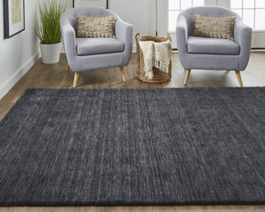 Homeroots 4' Black Wool Hand Woven Area Rug - Stain Resistant, Unique Artisan Craftsmanship For Modern Spaces 4' X 6' Wool 511042