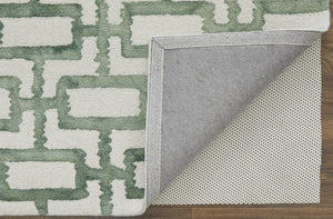 Homeroots 8' X 11' Ivory And Green Wool Geometric Tufted Handmade Area Rug Ivory,Green Wool 511100