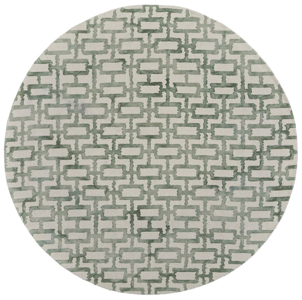Homeroots 10' Ivory And Green Round Trellis Hand Tufted Area Rug Ivory,Green Wool Blend 511102