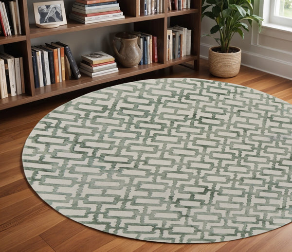 HomeRoots 4' Handmade Wool Area Rug with Geometric Ivory and Green Design – Perfect for Modern Spaces 10' Round 511102