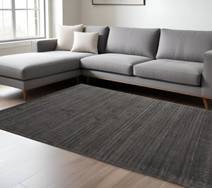 HomeRoots 5' Gray Geometric Hand-Woven Area Rug – Artisanal Design for Modern Home Comfort and Style 5' X 8' 511184