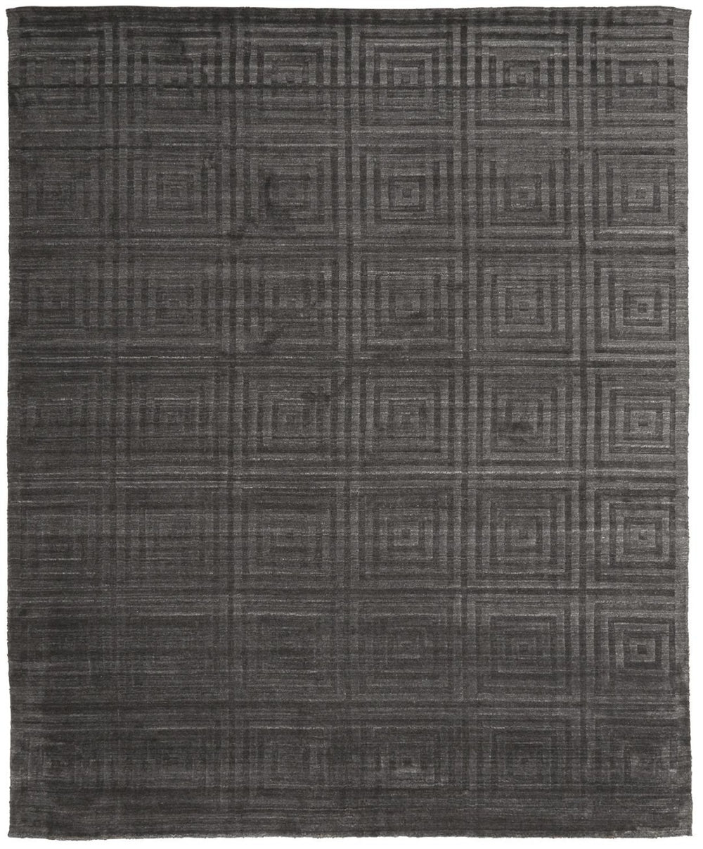 HomeRoots 5' Gray Geometric Hand-Woven Area Rug – Artisanal Design for Modern Home Comfort and Style 8' X 10' 511185