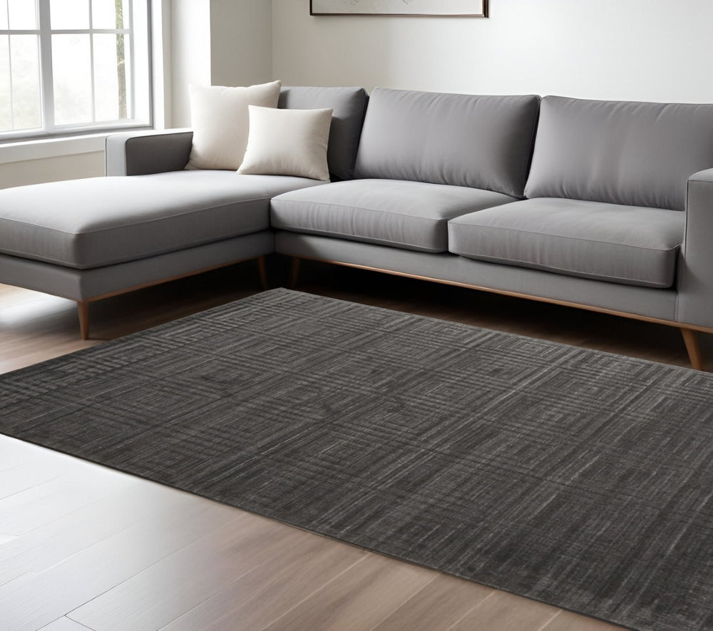 HomeRoots 5' Gray Geometric Hand-Woven Area Rug – Artisanal Design for Modern Home Comfort and Style 8' X 10' 511185