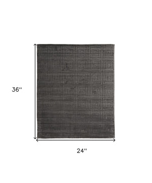 Homeroots 2' X 3' Gray Geometric Hand Woven Area Rug Gray Viscose 511186