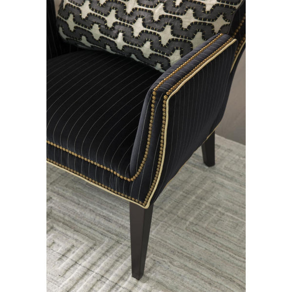 Homeroots 6' X 9' Ivory Geometric Hand Woven Area Rug Ivory Viscose 511188